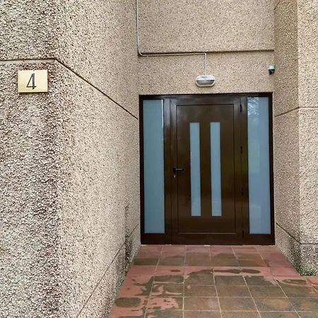 Your Holidays شقة بلاتجا ذارو