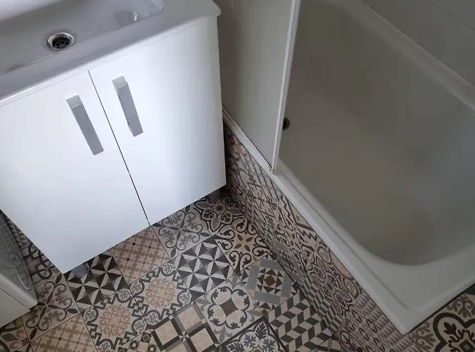 Your Holidays Апартаменти *